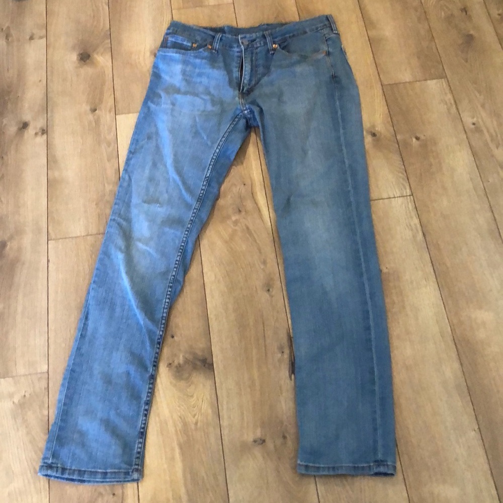 Men’s Levi 511 - size 33w 34l